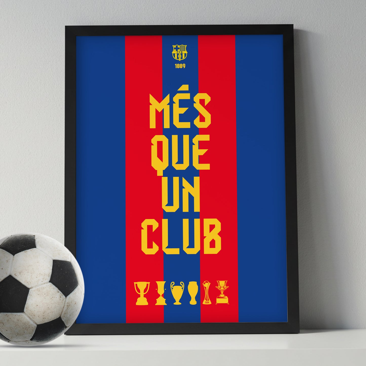MES QUE UN CLUB