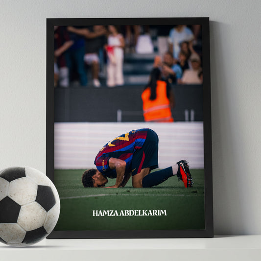 Hamza Abdelkarim Sujud Moment