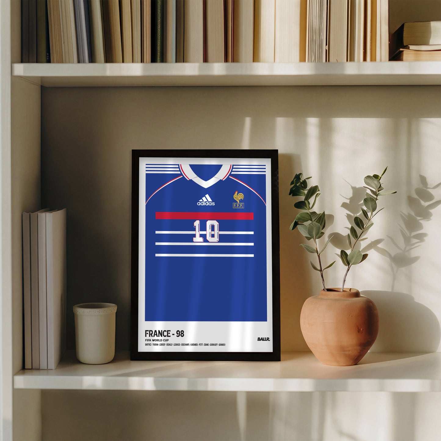 Zizou's Iconic France Kit WC1998 ( Framed Poster )